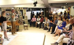 655-402-zh_250x154_crop_478b24840a