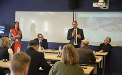 fr04_250x154_crop_478b24840a