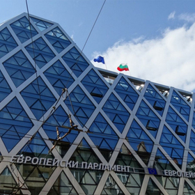 euro-com-1_280x280_crop_478b24840a