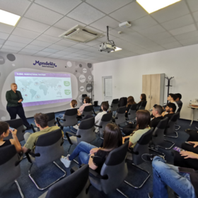 picture1_280x280_crop_478b24840a