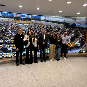 1_280x280_crop_478b24840a