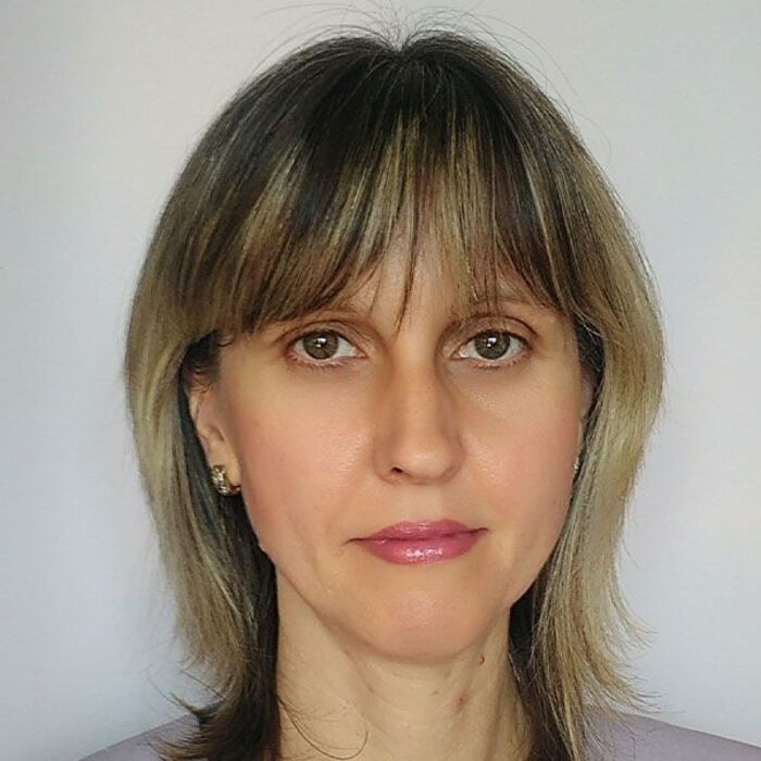t-svetelina-marinova-scoopmod-business-com_700x700_crop_478b24840a