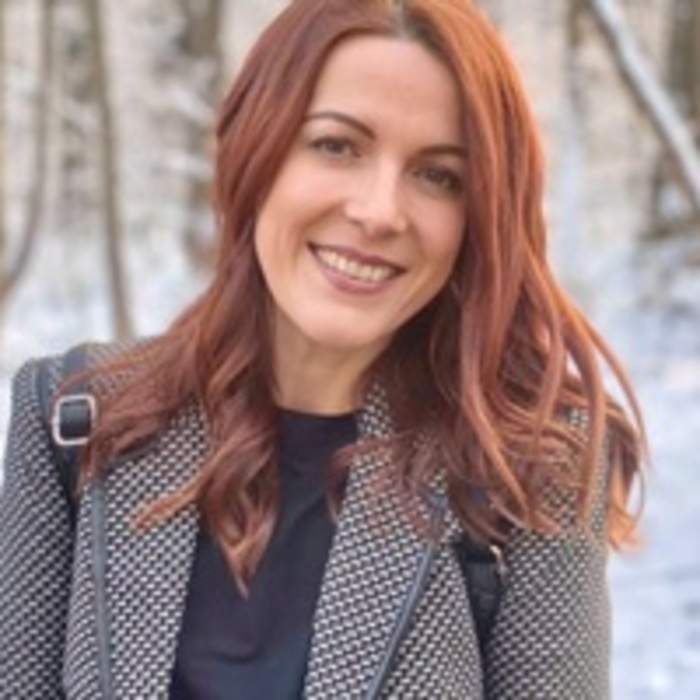 015-mina-karpuzova-nbu_700x700_crop_478b24840a