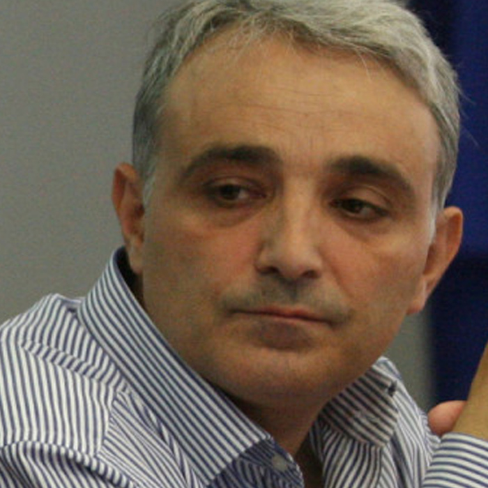 emilkalchevfinal_700x700_crop_478b24840a