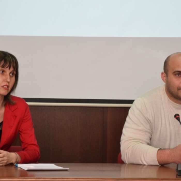 980c7-dsc-0012-2_700x700_crop_478b24840a