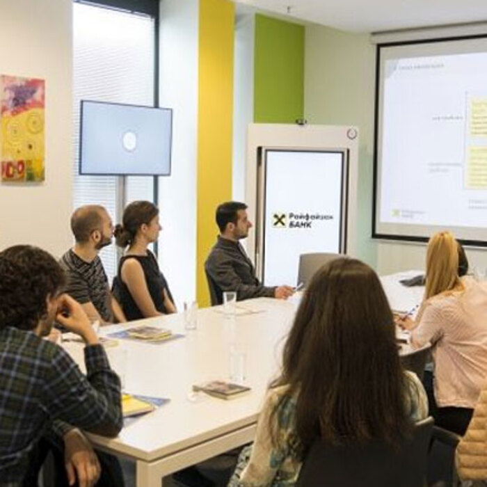 uchastnicite-v-lqtno-uchilishte_700x700_crop_478b24840a