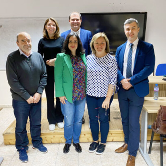 amcham_700x700_crop_478b24840a