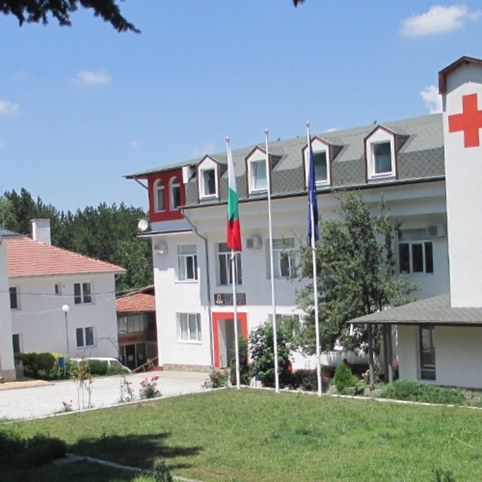 lozen-1144x500_700x700_crop_478b24840a