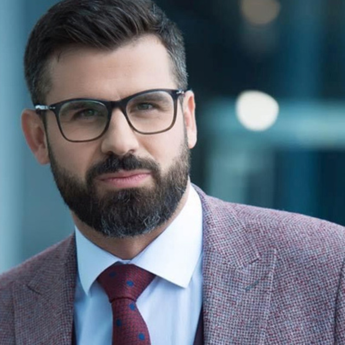 013-kuzman-iliev-nbp-bg-678x410-crop-478b24840a_700x700_crop_478b24840a