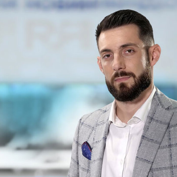 vladimir-sirakov-nova-tv_700x700_crop_478b24840a