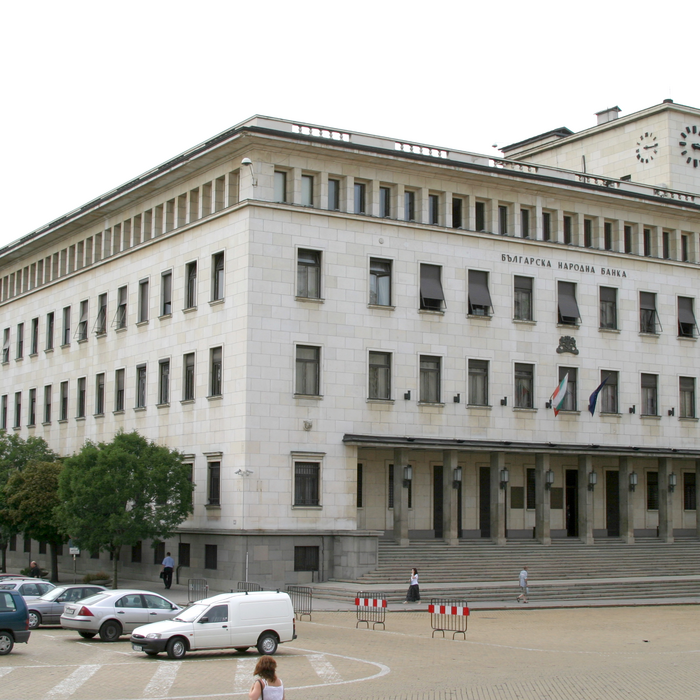 au-ph-bnb-day-bg_700x700_crop_478b24840a