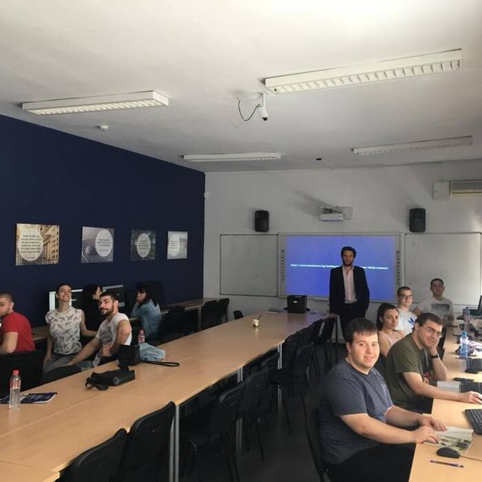 bm1_700x700_crop_478b24840a