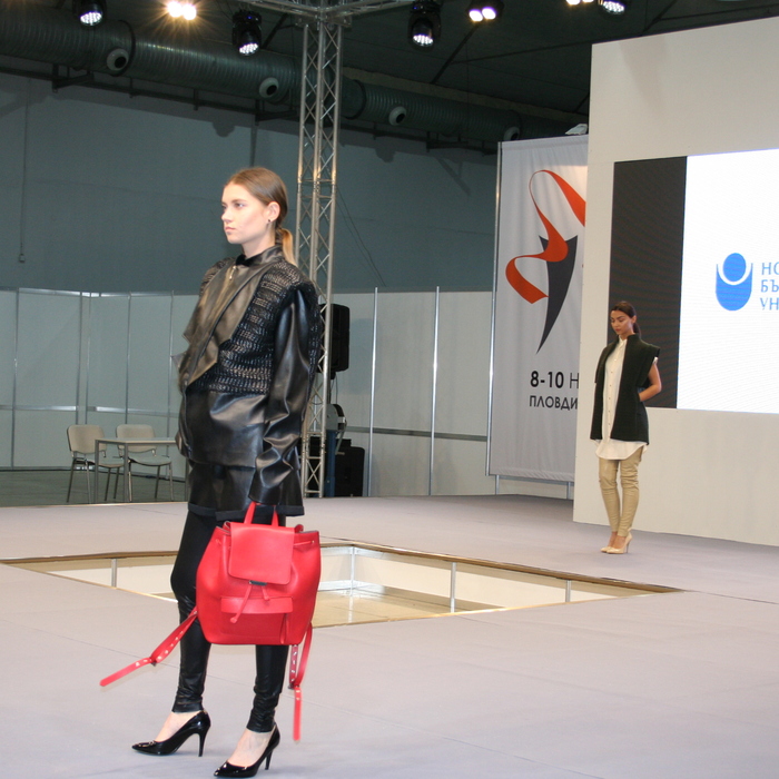 img-9511_700x700_crop_478b24840a