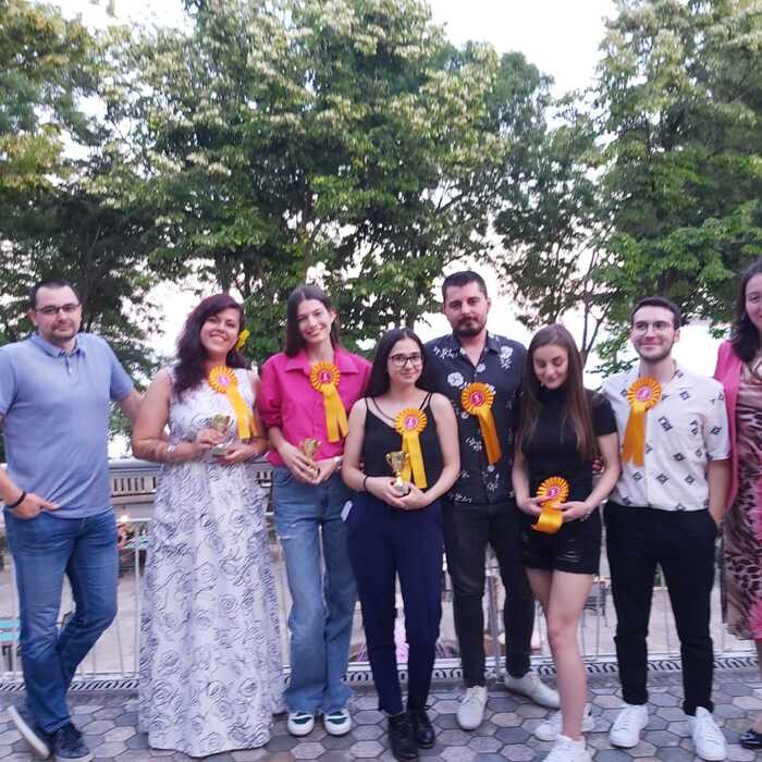 all-prepodavateli_700x700_crop_478b24840a