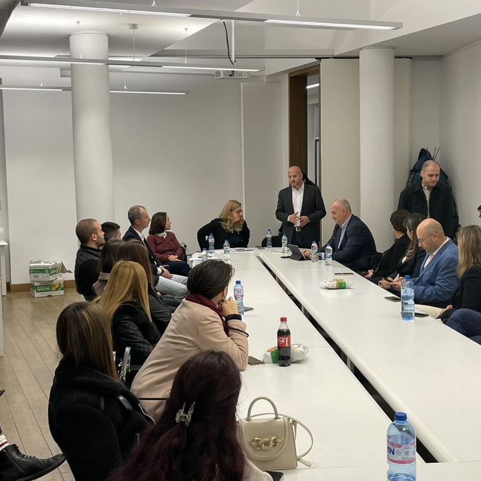 radan-2_700x700_crop_478b24840a