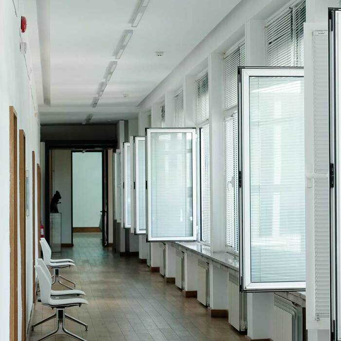 1377047_700x700_crop_478b24840a